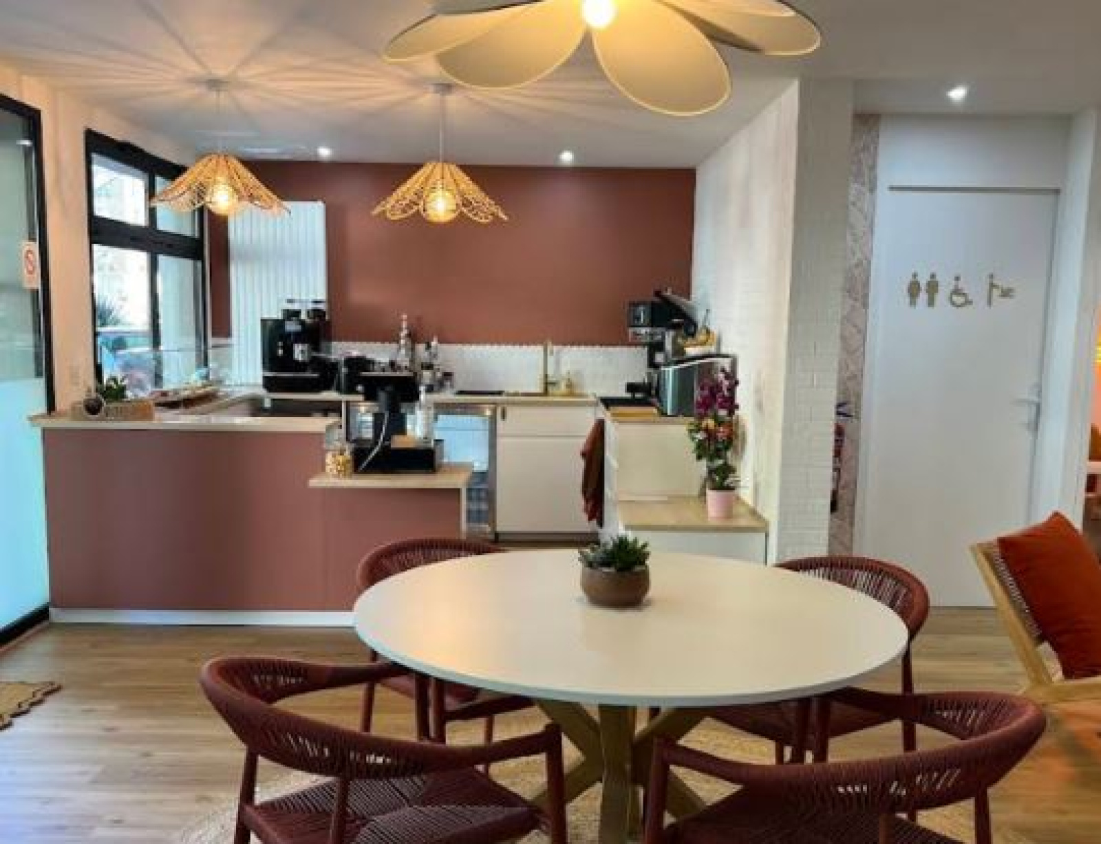 Image_, Local commercial, Chaville, ref :84-92370