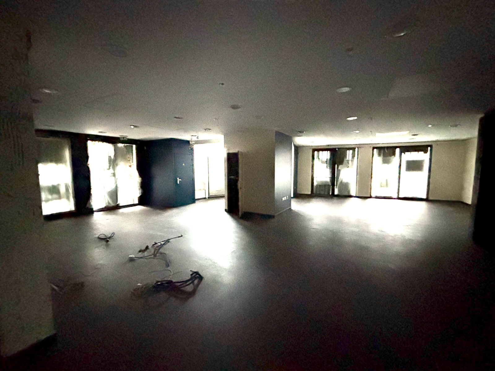 Image_, Local commercial, Le Plessis-Bouchard, ref :146-95130