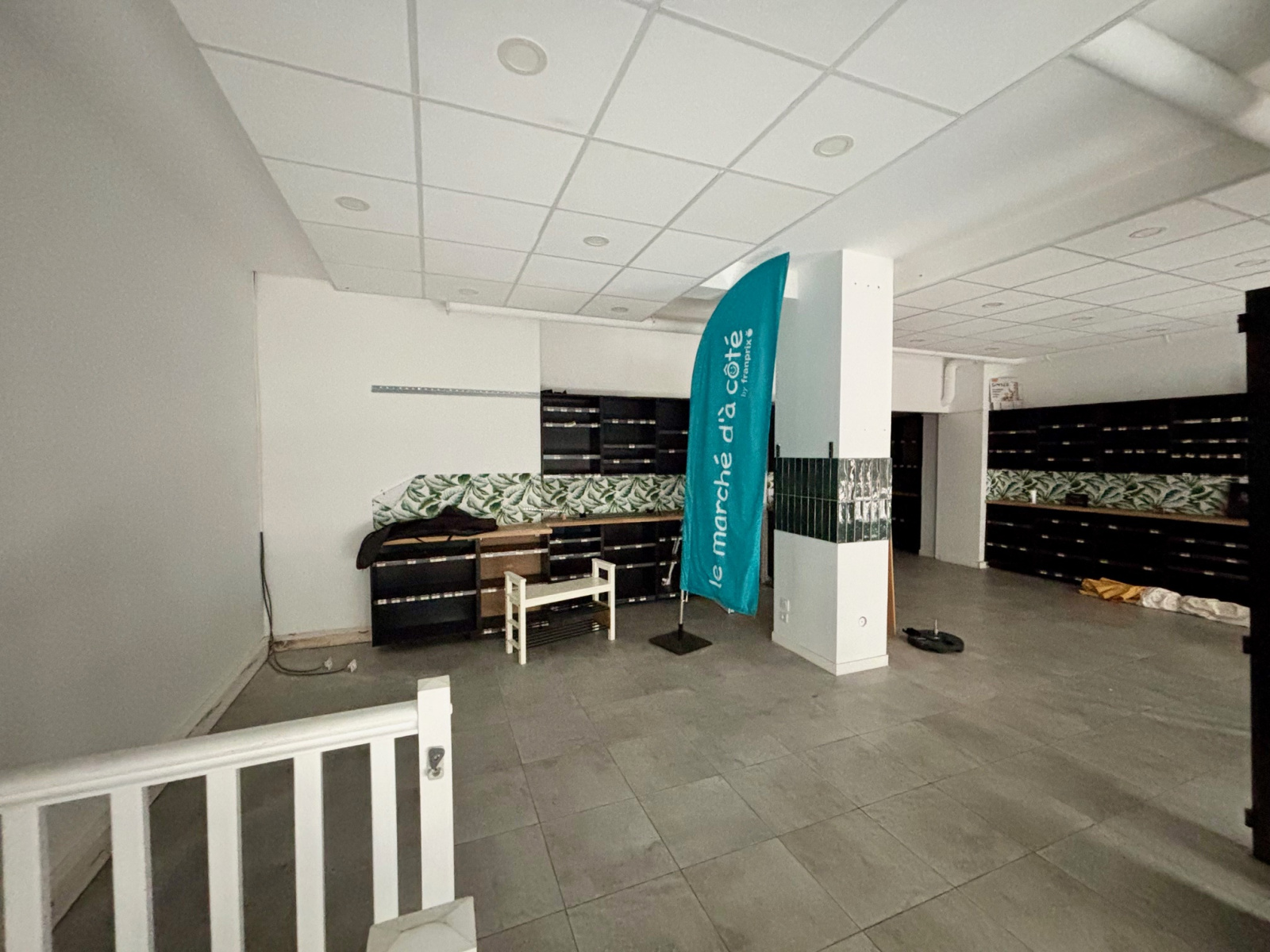 Image_, Local commercial, Versailles, ref :79-78000