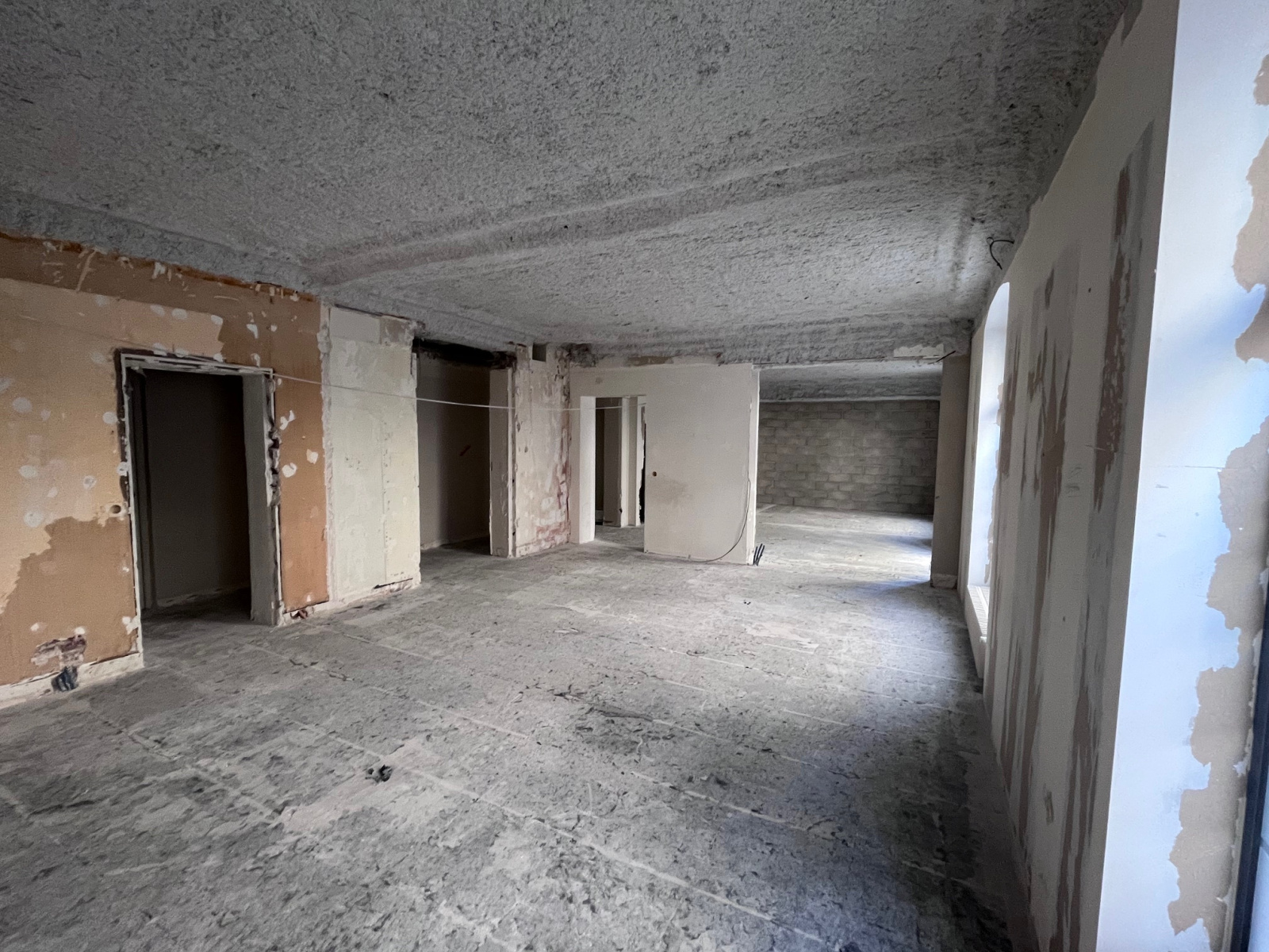 Image_, Local commercial, Paris, ref :132-75016L