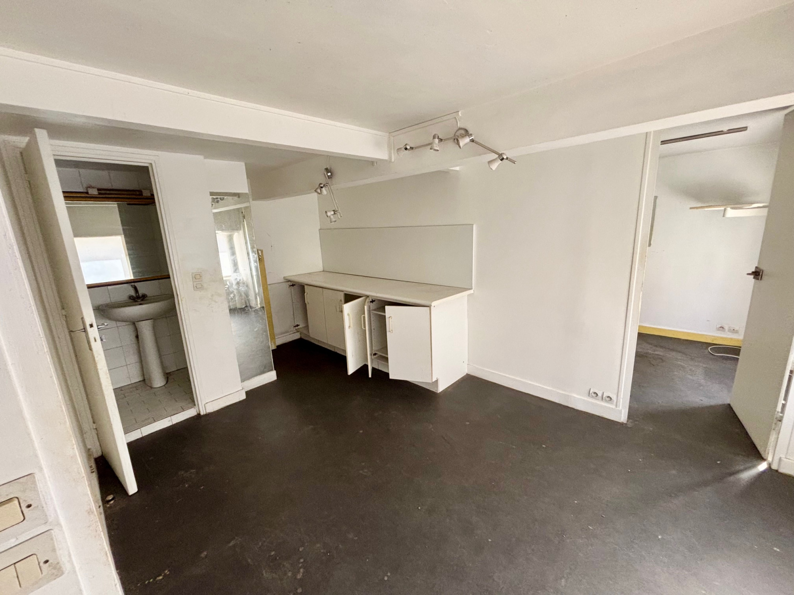 Image_, Local commercial, Paris, ref :54-75018