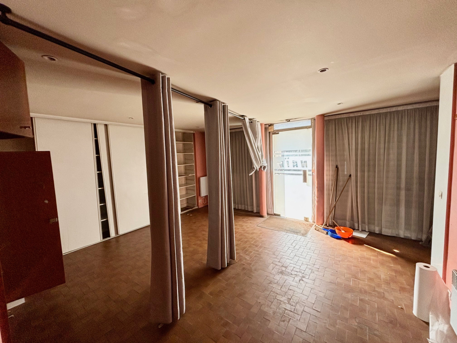 Image_, Local commercial, Paris, ref :54-75018