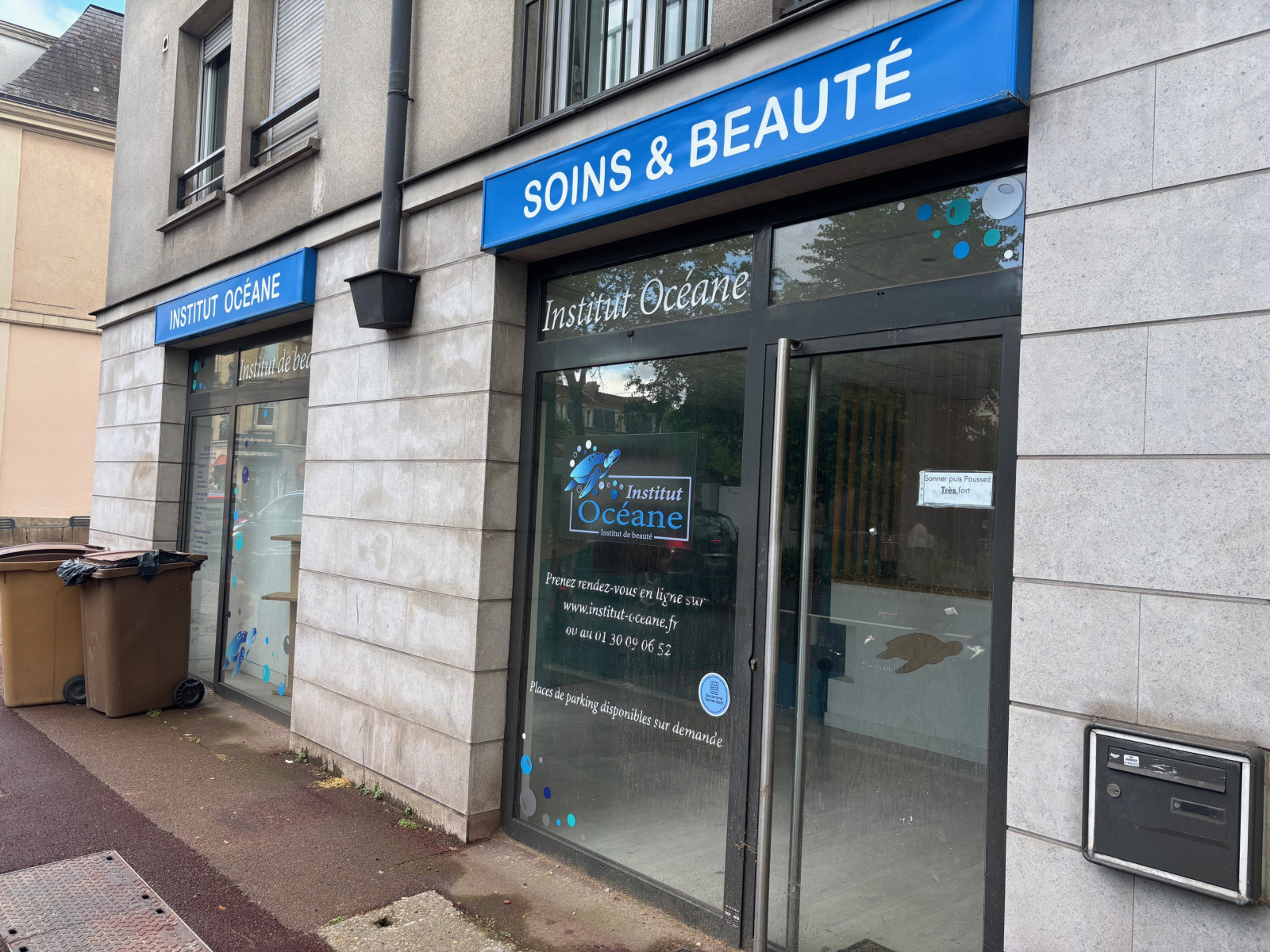Image_, Local commercial, Chatou, ref :56-78400