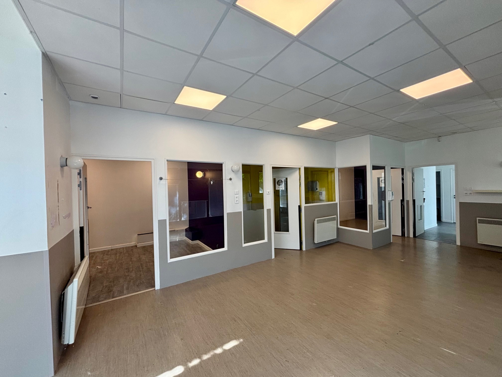 Image_, Local commercial, Suresnes, ref :