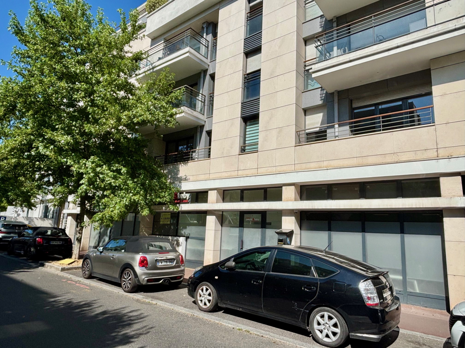 Image_, Local commercial, Suresnes, ref :